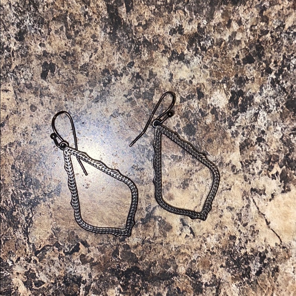 Kendra Scott earrings